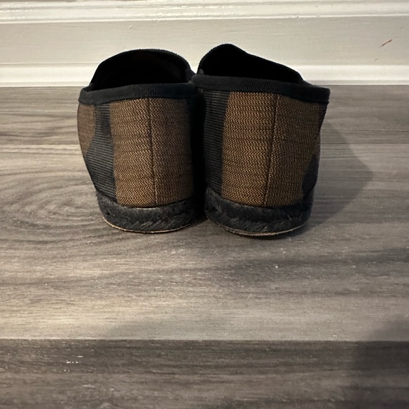Fendi Pequin Striped Espadrilles! - Picture 4 of 6
